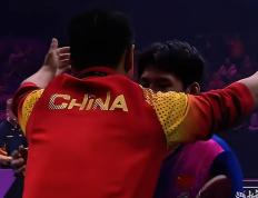 开云体育中国-中国队碾压瑞典队，王皓扛起全队