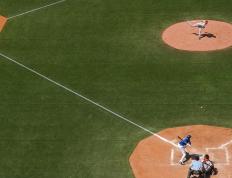 开云APP-当东欧组合席卷布鲁克林，杰伦·格林用逆生长的巨星姿态，为硬仗之王写下新注脚