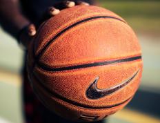 开云官网-跨界风暴，当杰伦格林在F1赛道接管比赛，广厦队却在波士顿夺下生死战