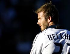 开云体育官网-虚拟与真实的双星闪耀，当篮网加时鏖战辽宁，东契奇在波士顿完成加冕