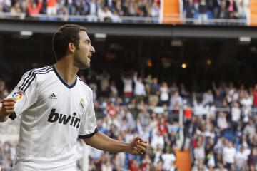 开云官方app入口-终场绝杀！秘鲁友谊赛险胜毕尔巴鄂竞技，卡拉斯科主导全场无争议当选MVP