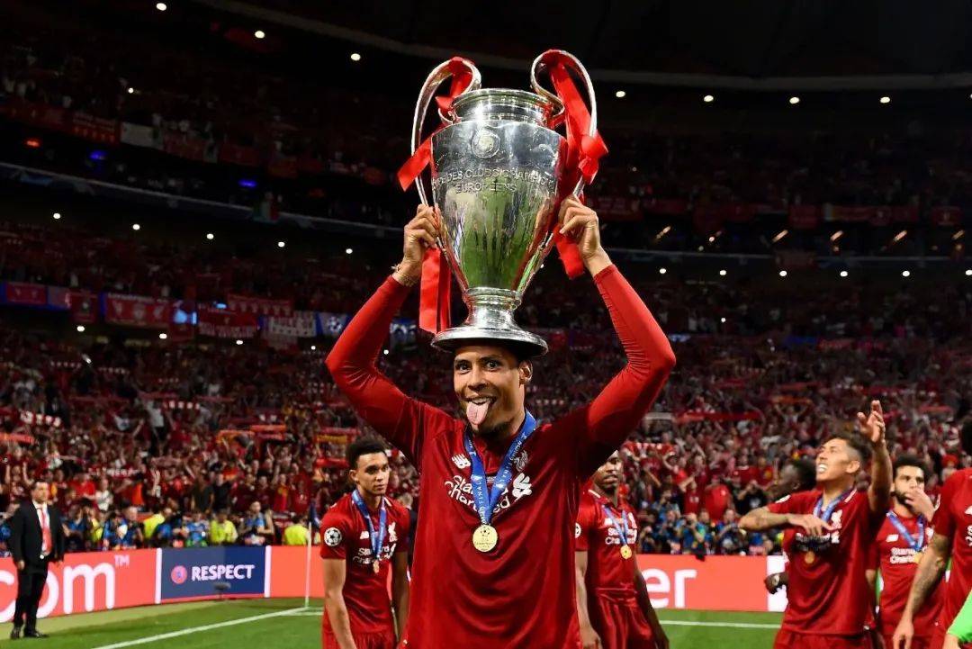 开云官网-利物浦队长表现出色，率领国家队晋级欧锦赛