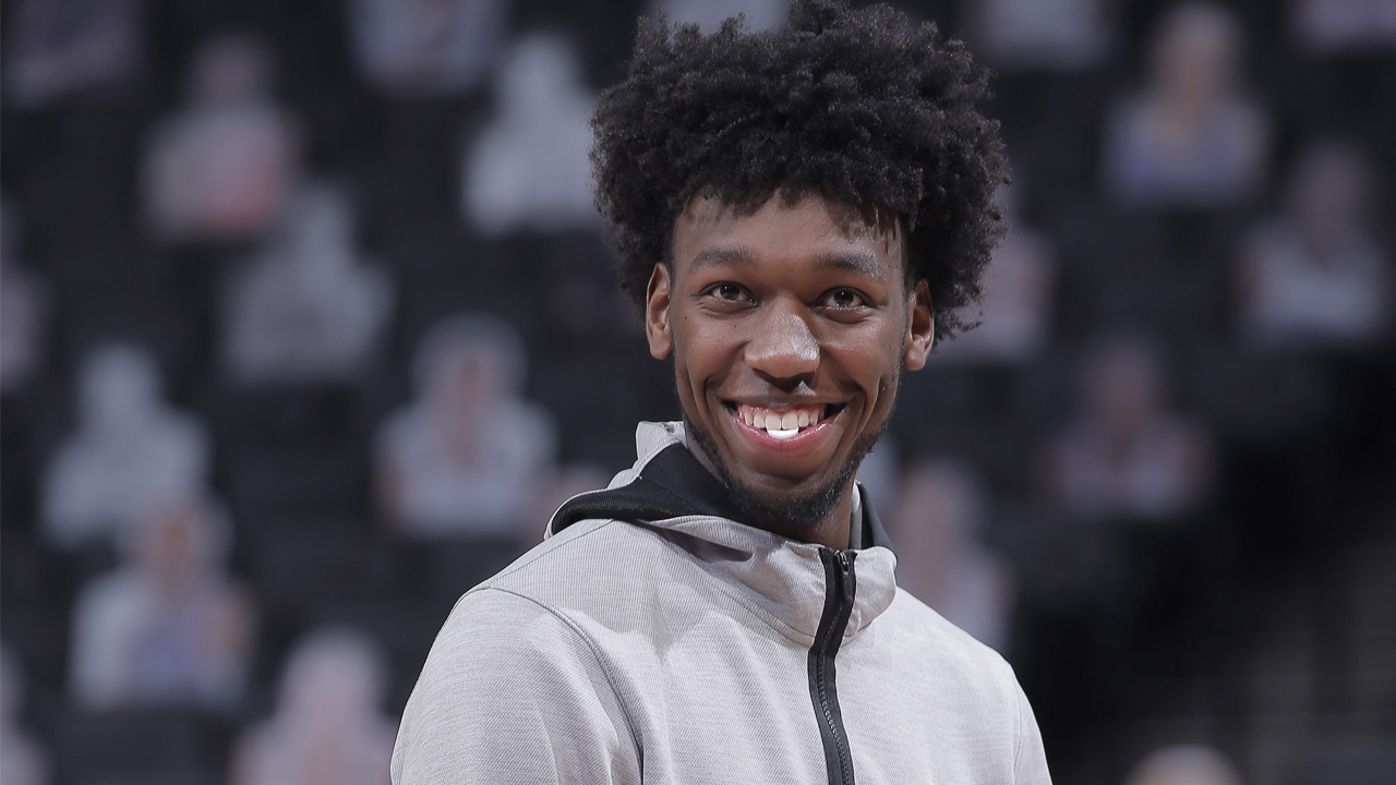 开云体育登录-猛龙队青年球员闪亮表现，被誉为未来之星