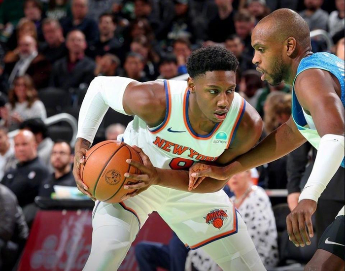 开云体育app-雄鹿双星再度爆发，击败尼克斯