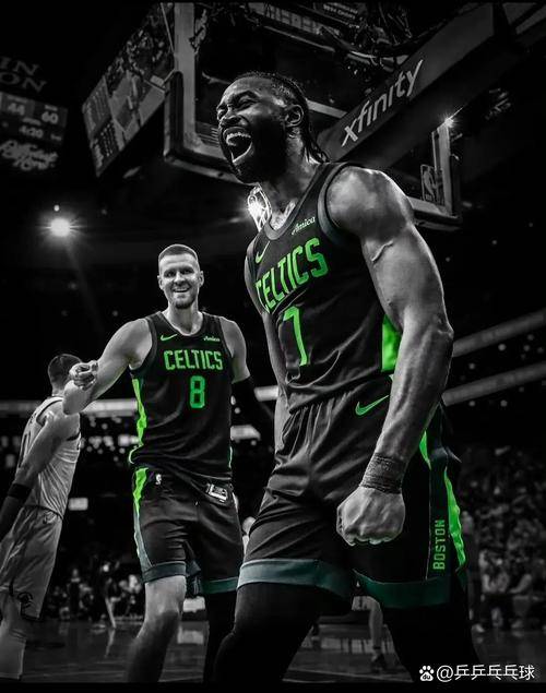 开云体育下载-快船大胜凯尔特人，乔治砍下35分