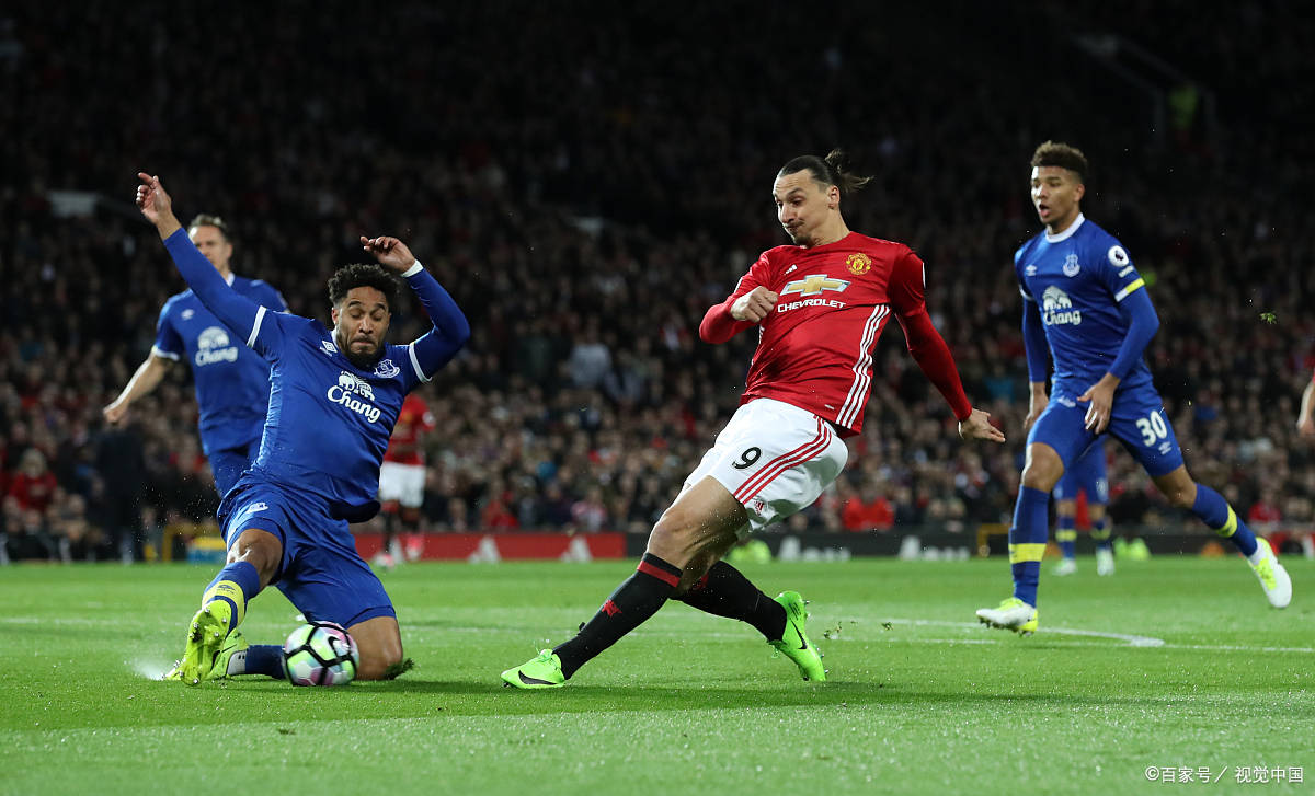 开云平台-埃弗顿客场大捷，赛季表现逐渐回暖