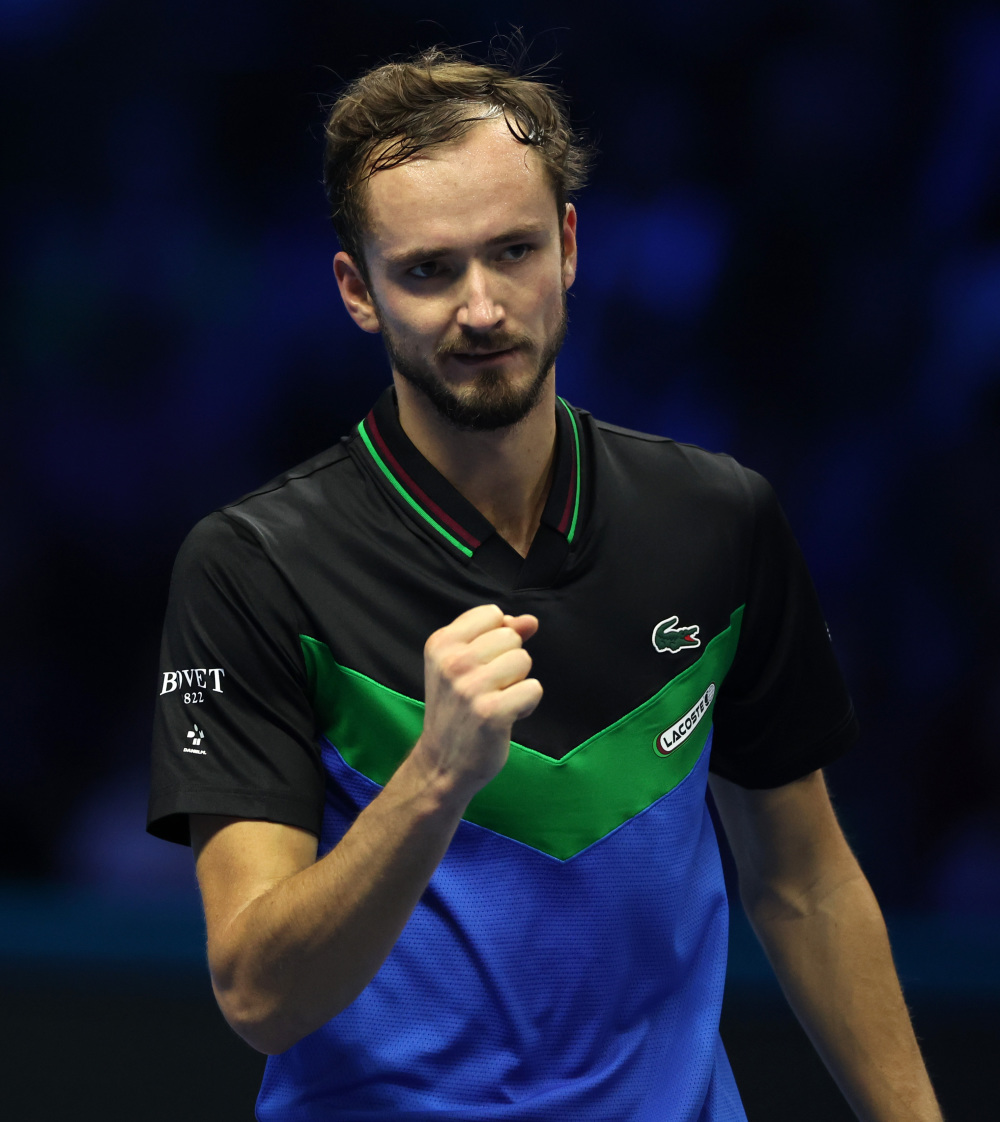 开云体育官网-包含ATP总决赛轻取澳网，梅德韦杰夫点燃赛场的词条